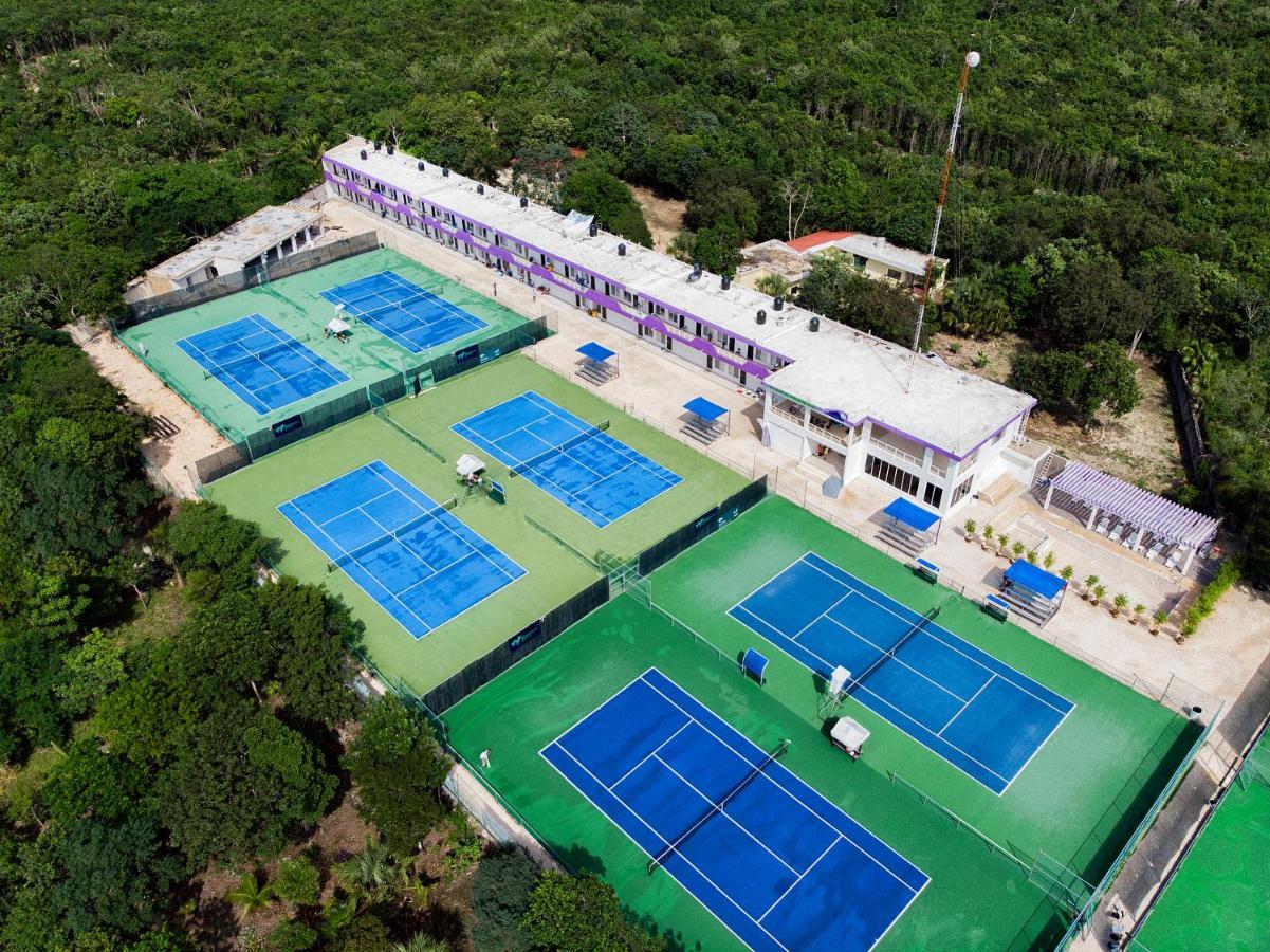 Cancun Tennis Inn Cancún Exterior foto